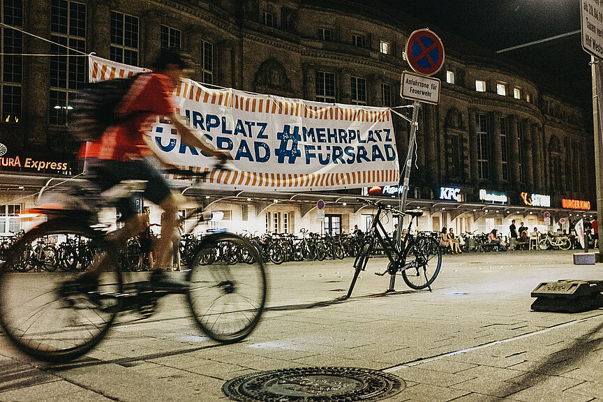 Mehr Platz fürs Rad, Willy Brandt Platz, 48 Stunden, Demo, ADFC Leipzig Mehr Platz fürs Rad, Willy Brandt Platz, 48 Stunden, Demo, ADFC Leipzig