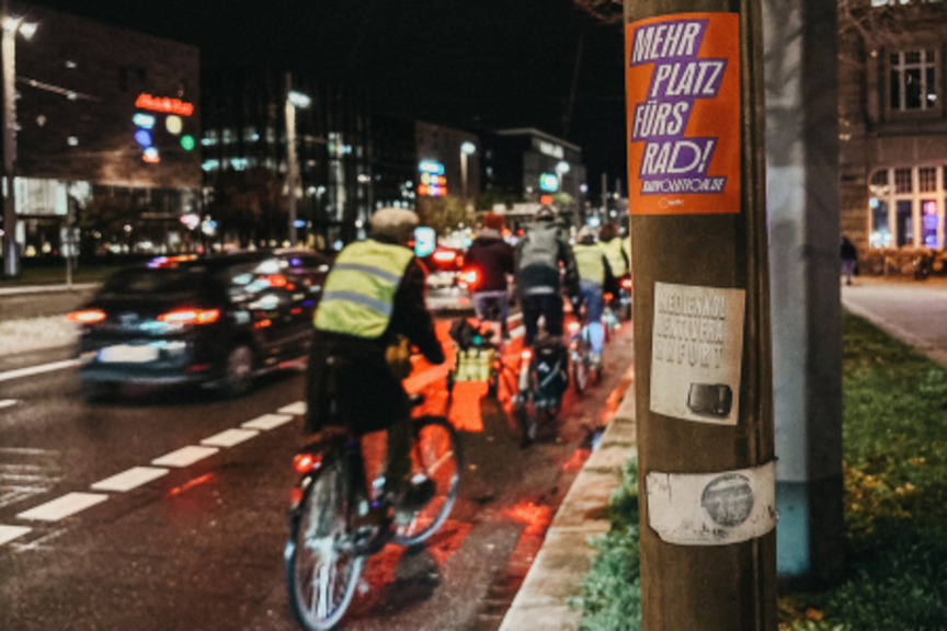 ADFC_Leipzig-Innenstadtring-Radfahrverbot_aufgehoben-Feierliche_Befahrung ADFC_Leipzig-Innenstadtring-Radfahrverbot_aufgehoben-Feierliche_Befahrung
