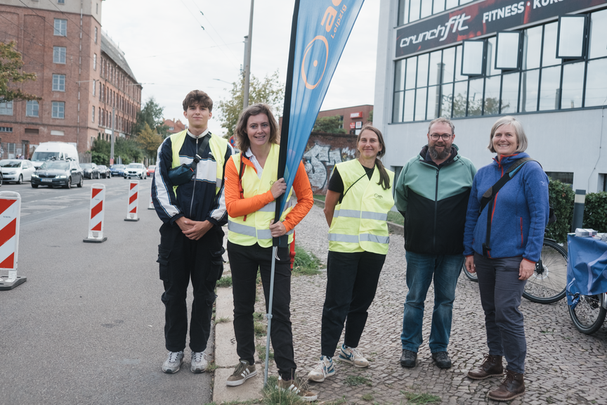 ADFC Leipzig-EMW-Pop-up-Radweg-Zschochersche Straße ADFC Leipzig-EMW-Pop-up-Radweg-Zschochersche Straße